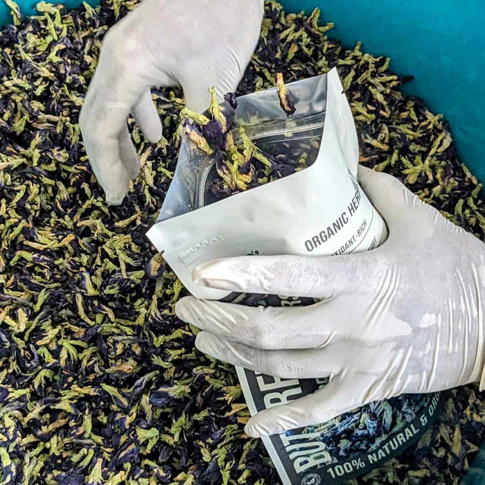 Organic Dried Butterfly Pea Flowers – Herbal Tea & Natural Culinary Ingredient